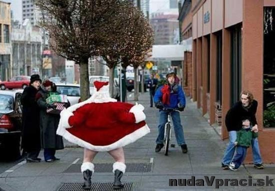 Santa je úchyl