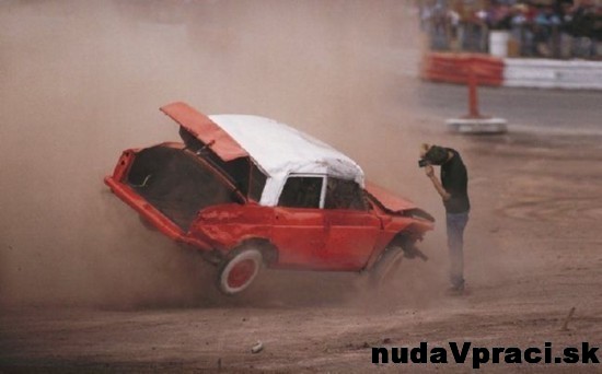 Odvaha mu nechýba ...snáď to prežil