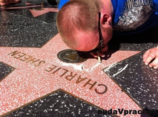 Charlie Sheen je legendárny