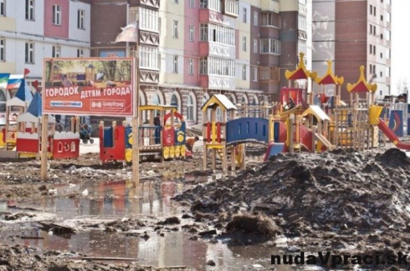 Detské ihrisko na Ukrajine