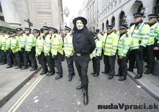 V Londýne povolali posilu