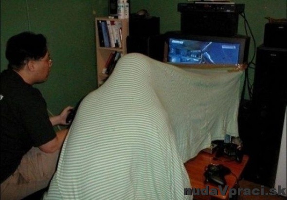 Hranie na zdieľanej obrazovke