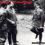 Hitler tancuje na hit od LMFAO