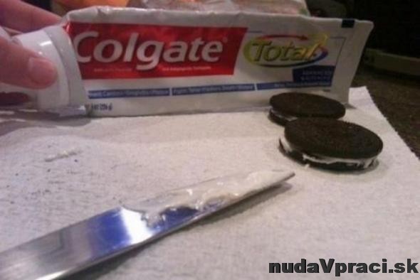 Colgate žart