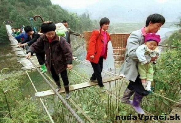 Cesta z krčmy domov